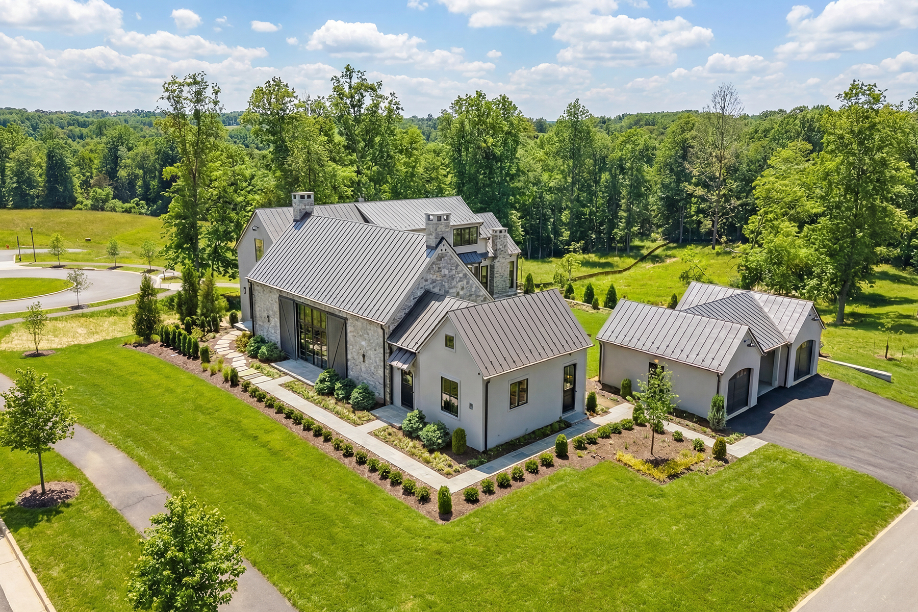 1 Foxtrot Knoll Lane